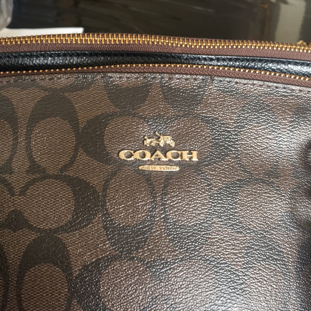 Bag - Picture 2 of 8